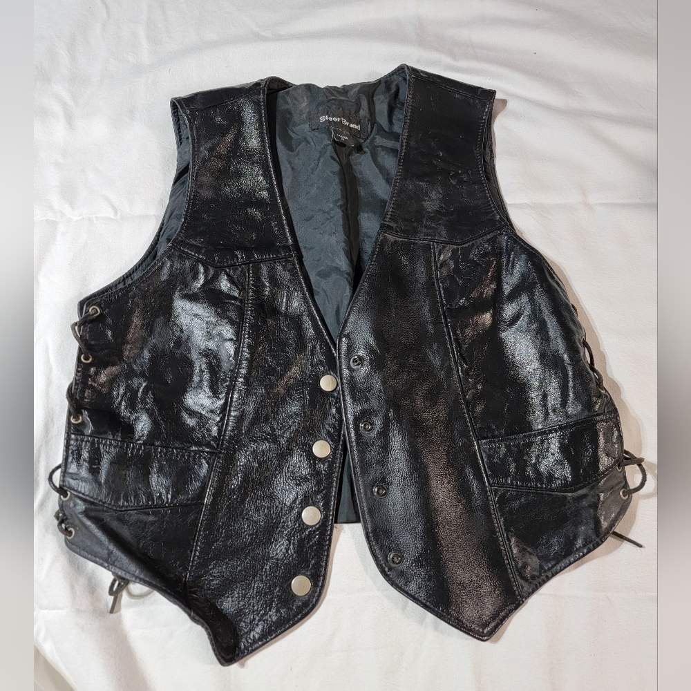 Woment leather vest